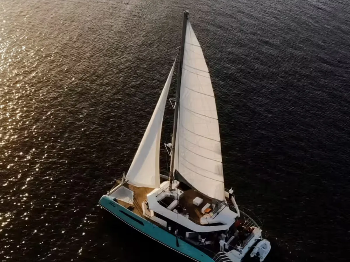 The catamaran for Elevon CZ/SK Community Night, photo 1